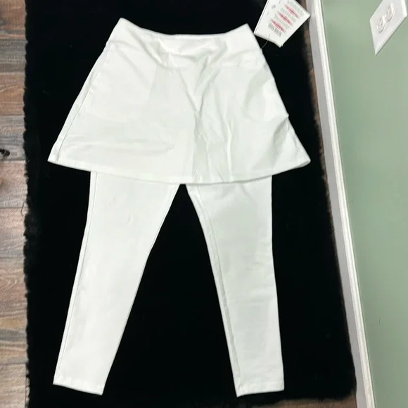 NWT Wicked by women with control white pants and skirt combo medium - Picture 1 of 7